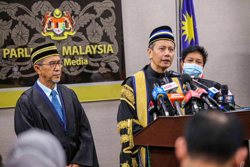 Azhar Azizan Harun’s appointment today took place amidst a shouting match between Opposition and government MPs, after he was sworn in without a voting session by lawmakers, similar to the process undertaken to remove incumbent Speaker Tan Sri Mohd Ariff Md Yusof. — Picture by Hari Anggara