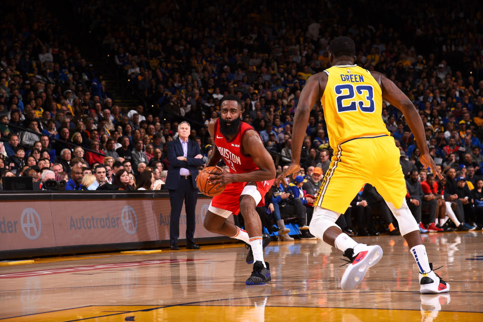 James Harden of the Houston Rockets handles the ball against the Golden State Warriors on January 3, 2019 at Oracle Arena in Oakland, California. (Noah Graham/Getty Images)