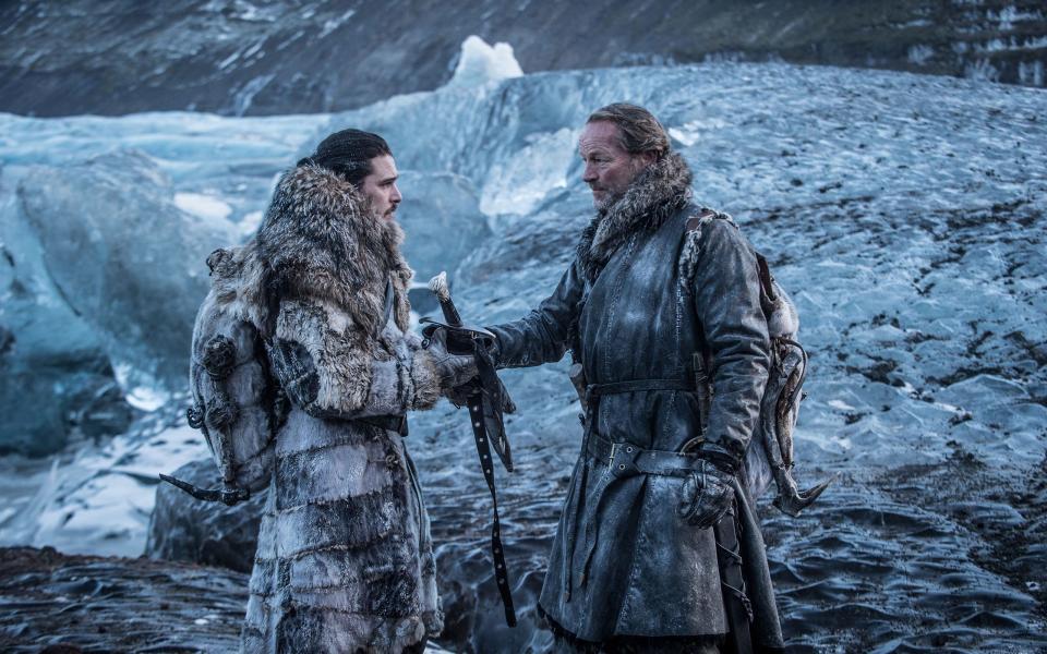 Kit Harington and Iain Glen in Game of Thrones - HBO