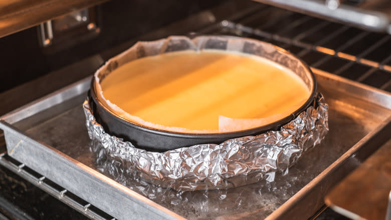 Cheesecake baking in water bath