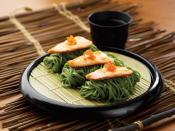 <p>Salmon Chasoba </p><p>388.7 calories</p>