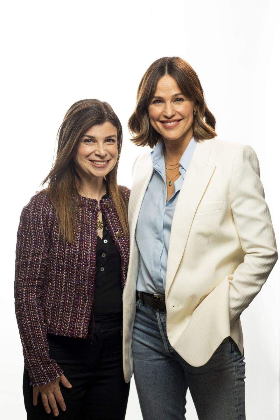 Laura Dave and Jennifer Garner at the Los Angeles Times Festival of Books Portrait Studio.