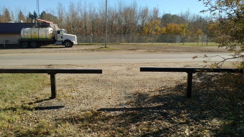 St. Albert Catholic board rejects parents' call to move 'unsafe' bus stop