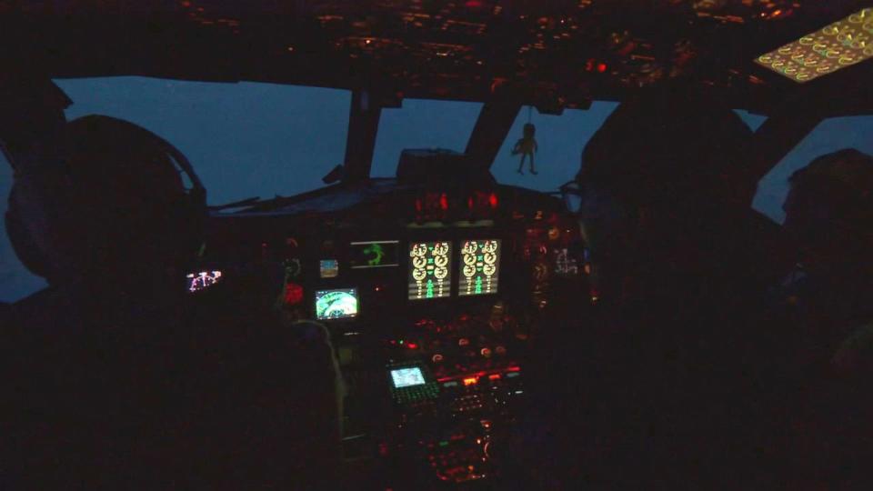 PHOTO: Onboard with hurricane hunters as they fly into the center of Lee. (ABC News)