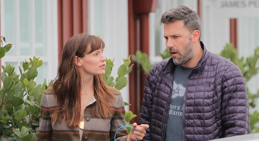 Ben Affleck and Jennifer Garner had dinner together, giving us a very specific kind of #RELATIONSHIP GOAL