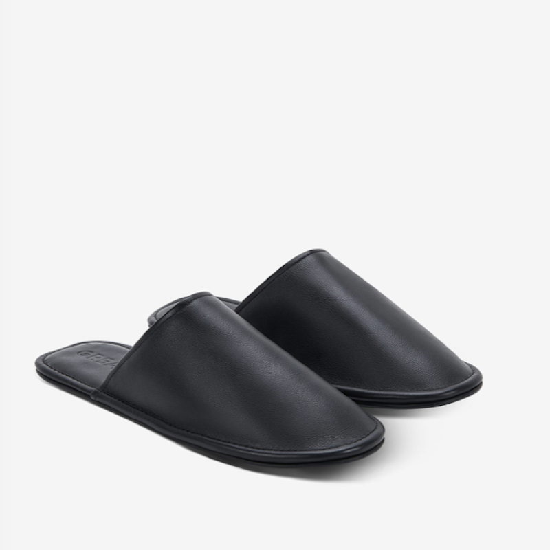 <p><a href="https://go.redirectingat.com?id=74968X1596630&url=https%3A%2F%2Fwww.greats.com%2Fproducts%2Fthe-bedford-slipper-nero%3Fgclid%3DCjwKCAjw-rOaBhA9EiwAUkLV4p7YBsE_2GW5q13Pj4osywve8beduMFIVjkiRAFsk4WZTaPT4V10-hoCdFcQAvD_BwE&sref=https%3A%2F%2Fwww.esquire.com%2Fstyle%2Fadvice%2Fg3162%2Fslippers-for-men%2F" rel="nofollow noopener" target="_blank" data-ylk="slk:Shop Now;elm:context_link;itc:0;sec:content-canvas" class="link rapid-noclick-resp">Shop Now</a></p><p>The Bedford Slipper</p><p>The Greats</p><p>$39.00</p>