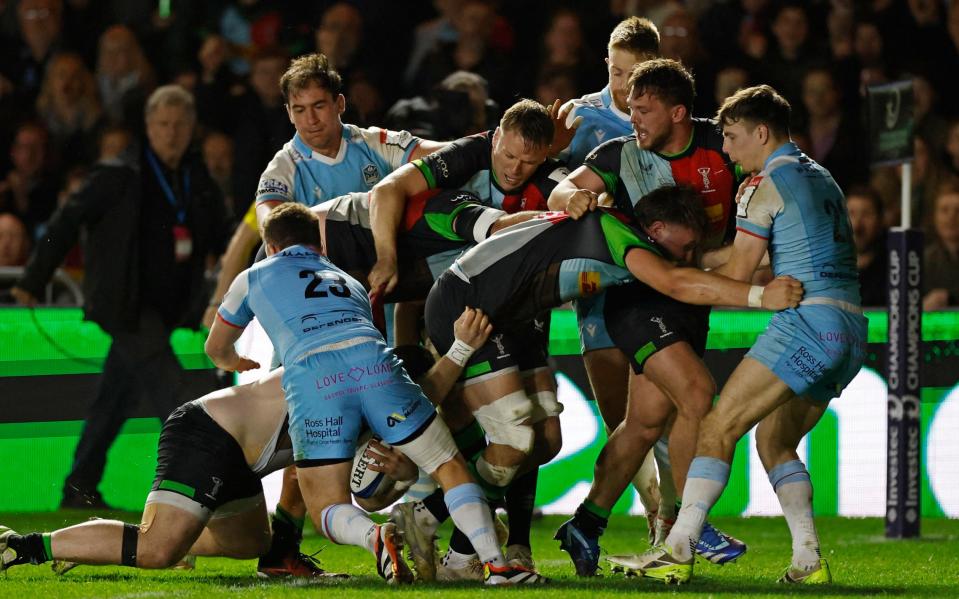 Harlequins' Sam Riley scores their fourth try from a maul