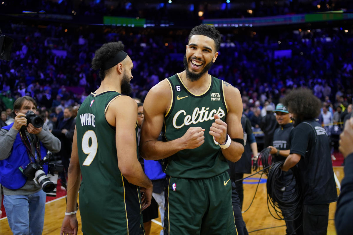 Jayson Tatum: 'I didn't even belong' in photo with Celtics legends