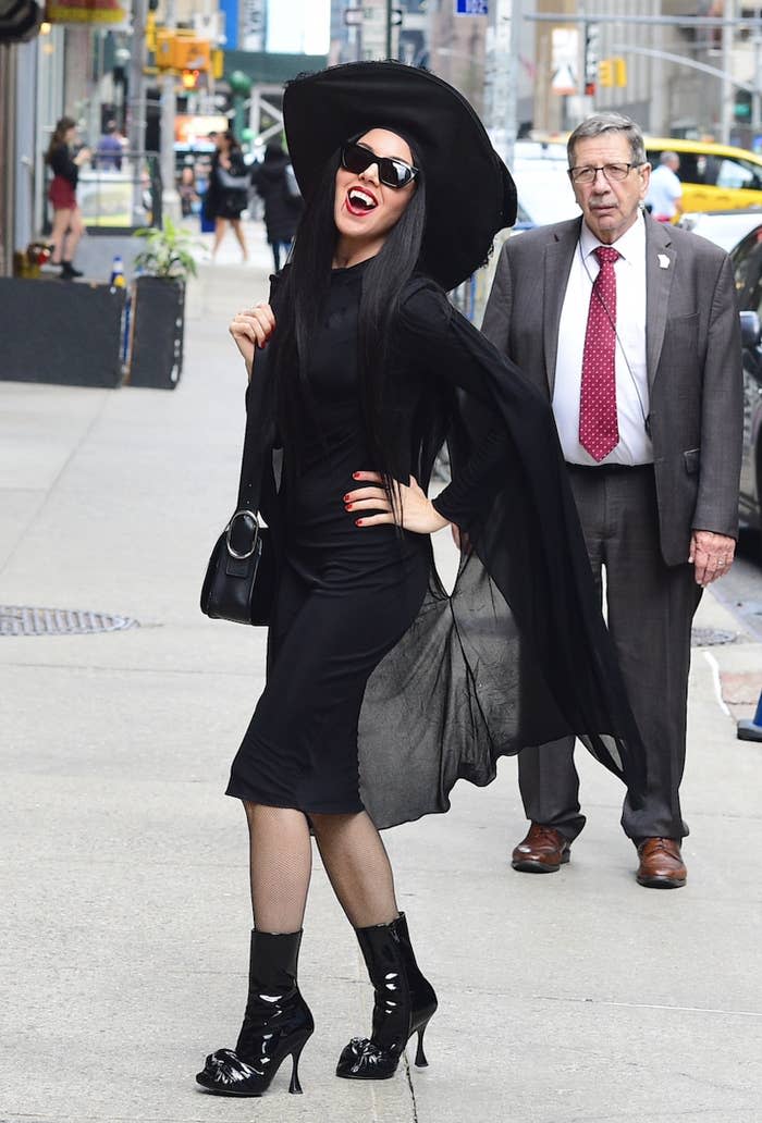 Aubrey Plaza dressed like a witch