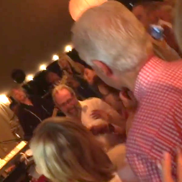 Hillary and Bill Clinton Dance to Dream Duo of Paul McCartney and Jon Bon Jovi at Fundraiser| 2016 Presidential Elections, politics, Music News, Bill Clinton, Hillary Rodham Clinton, Jimmy Buffett, Jon Bon Jovi, Paul McCartney