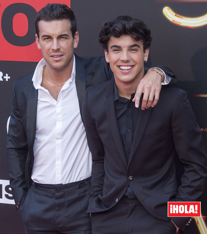 Sorpresa! Mario Casas va a dirigir su primera película y uno de sus  hermanos será el protagonista