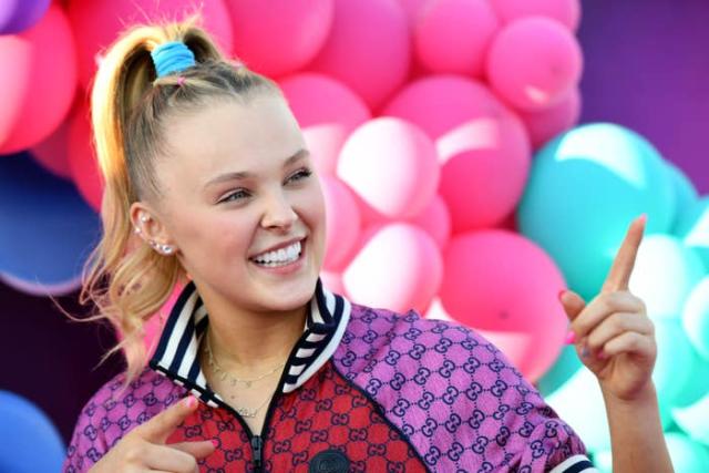 JoJo Siwa on Instagram: WATCH ME PLAY IN THE MLB CELEBRITY