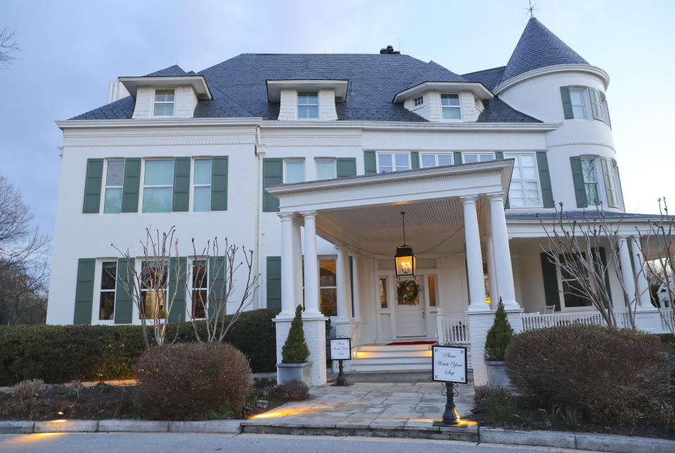 La residencia del vicepresidente en el terreno del Observatorio Naval de Estados Unidos en Washington, viernes 16 de marzo de 2018.  (Foto AP / Pablo Martinez Monsiváis)