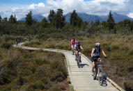 Cycling the South Island’s rugged West Coast is an adventure you’ll treasure forever. Recommended as a four- or five-day adventure if you do it from end to end, the trail’s mostly smooth surface travels from Ross to Greymouth via Hokitika and Kumara. Trundle alongside rugged shores, rushing rivers, languid lakes and pass through forests of towering trees. Bird watchers will have plenty to occupy them, while history buffs will want to stop at the Shantytown Heritage Park. With more and more dining and accommodation options sprouting up around the trail, all tastes and budgets can be catered for.