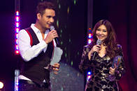 John Estrada and Rufa Mae Quinto present OMG! Comedian of the Year Award.(Contributed photo by Tim Ramos)