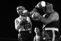 <p>Anthony Mangano and Rich Altamirano duel it out in a grudge match at the Brooklyn Smoker in the parking lot of Gargiulo’s Italian restaurant in Coney Island, Brooklyn, on Aug. 24, 2017. (Photo: Gordon Donovan/Yahoo News) </p>