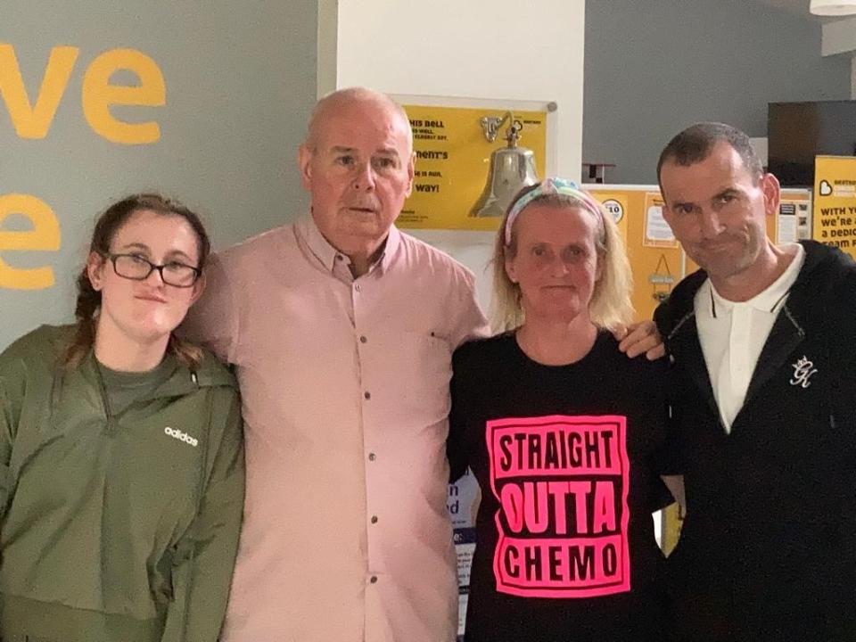 Deborah Speirs (second right) who opted for robotic surgery, with her daughter Antonia (left), father Thomas (second left) and partner Paul (NHS Greater Glasgow and Clyde/PA)