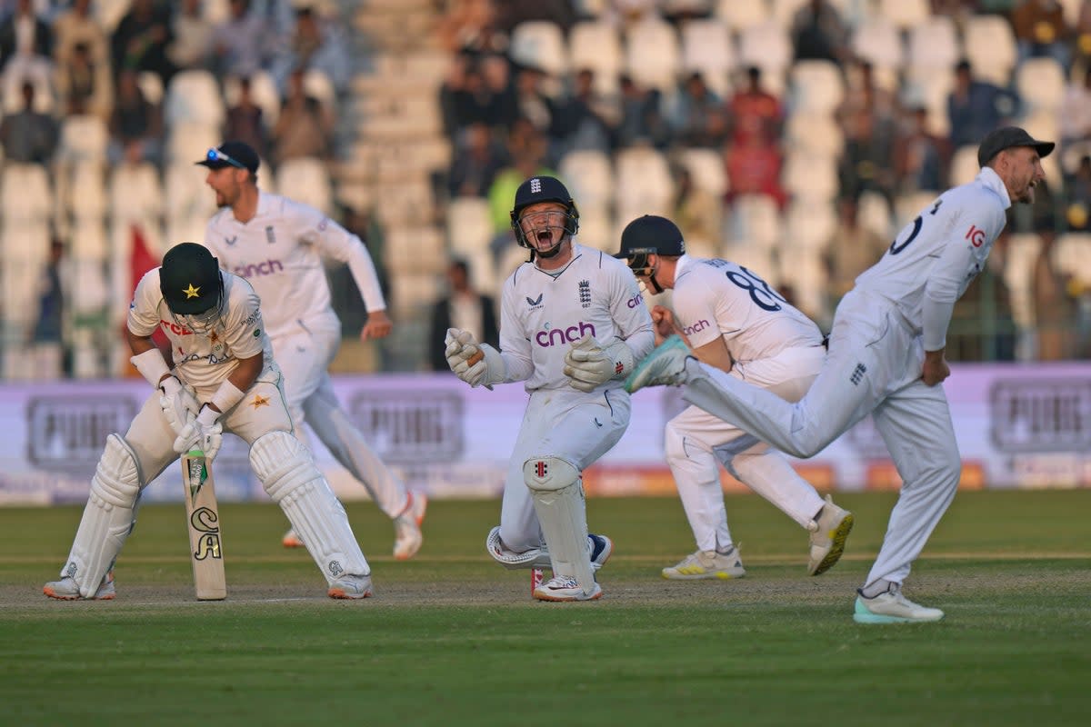 England are still on course for victory (Anjum Naveed/AP) (AP)