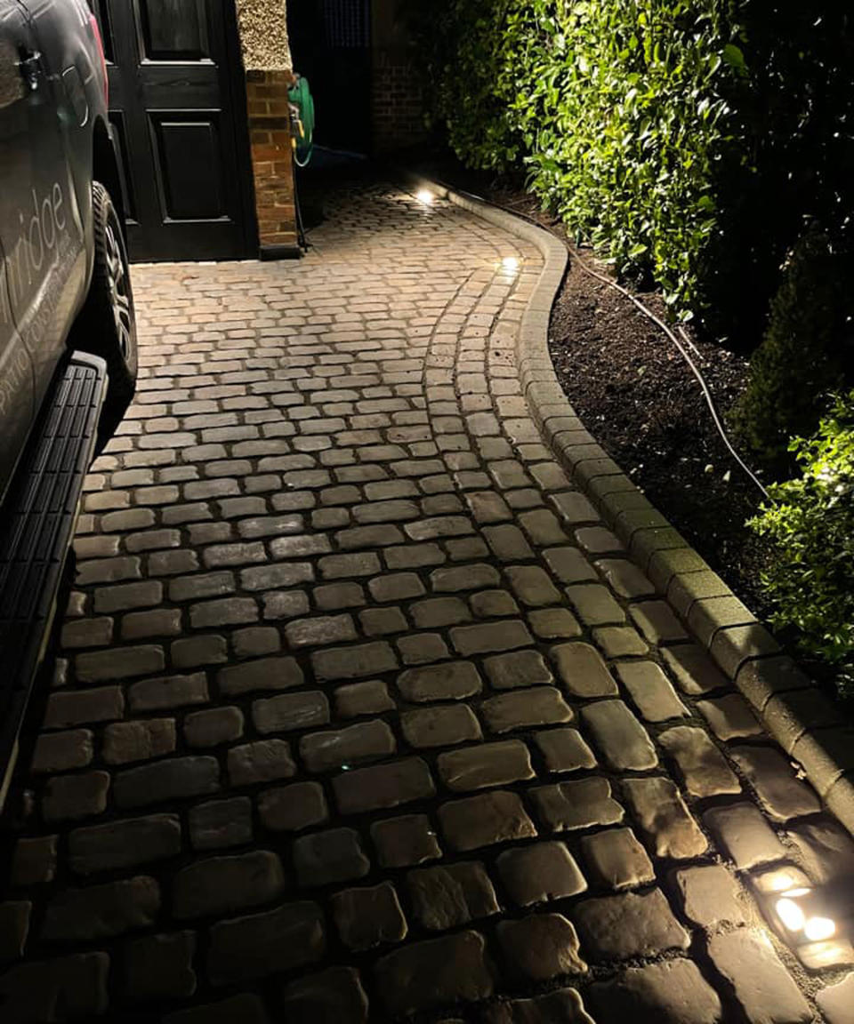 8. Light driveway boundaries