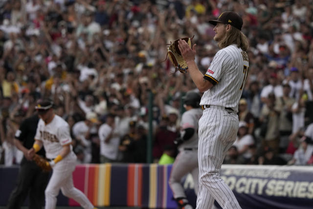 Mexico City: Padres 21, Astros 6