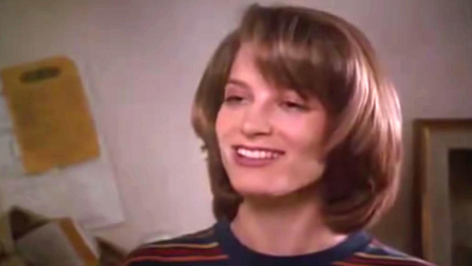 Bridget Fonda in Singles