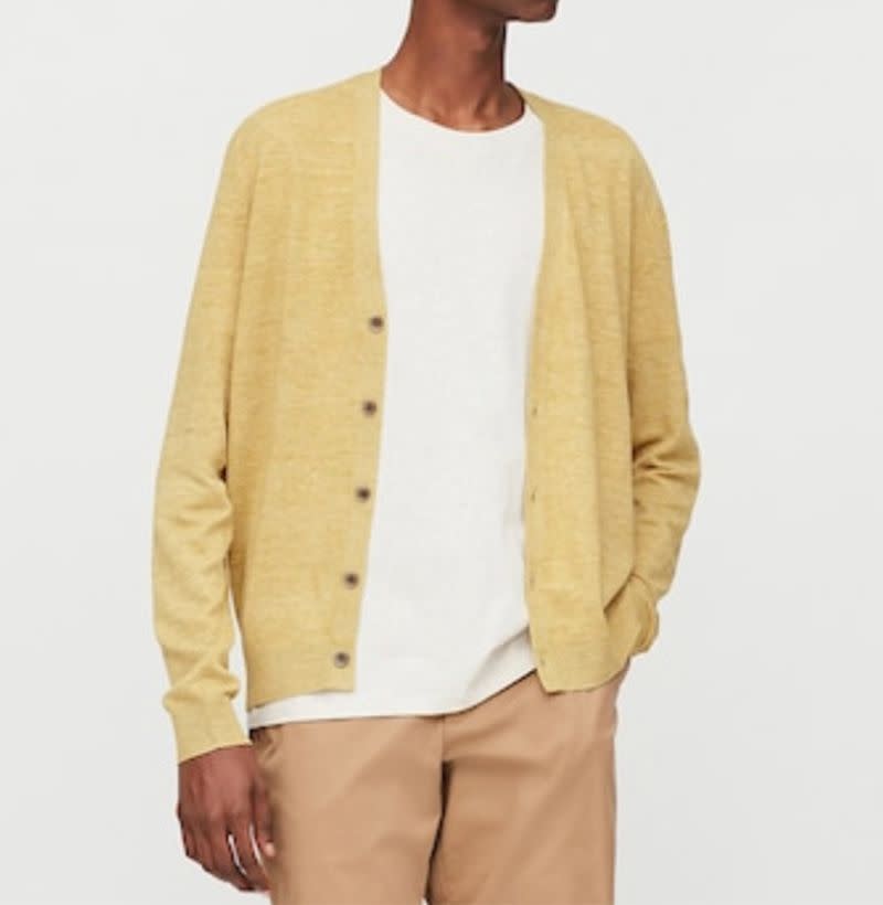 <p><strong>Uniqlo</strong></p><p>uniqlo.com</p><p><strong>$39.90</strong></p><p><a href="https://go.redirectingat.com?id=74968X1596630&url=https%3A%2F%2Fwww.uniqlo.com%2Fus%2Fen%2Fmen-linen-blended-v-neck-long-sleeve-cardigan-423574.html&sref=https%3A%2F%2Fwww.esquire.com%2Fstyle%2Fmens-fashion%2Fg33596642%2Fsummer-sweaters-men%2F" rel="nofollow noopener" target="_blank" data-ylk="slk:Buy;elm:context_link;itc:0;sec:content-canvas" class="link ">Buy</a></p><p>A lightweight linen number you should absolutely throw on over your tee before any big virtual meetings. </p>