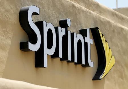 The logo of U.S. mobile network operator Sprint Corp is seen at a Sprint store in San Marcos, California August 3, 2015. REUTERS/Mike Blake
