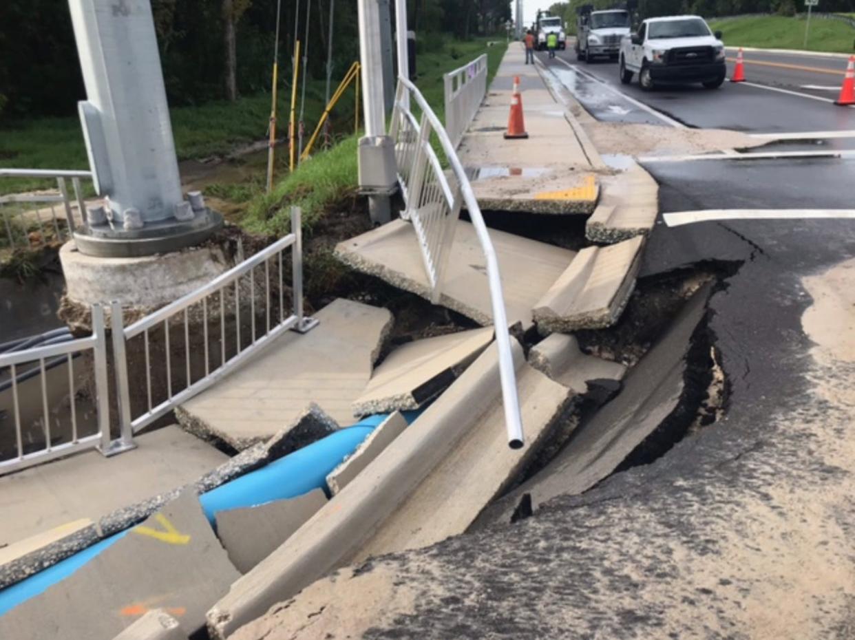 Lakeland's newly installed waterline  on the southeast corner of Wabash Avenue and 10th Street failed Monday morning. Water has been cut, but service was not interrupted according to city spokesman Kevin Cook.