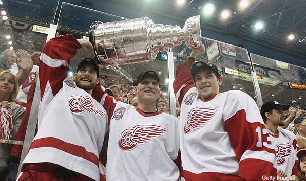 02 Red Wings Team Named 10th Best All Time By NHL Fans