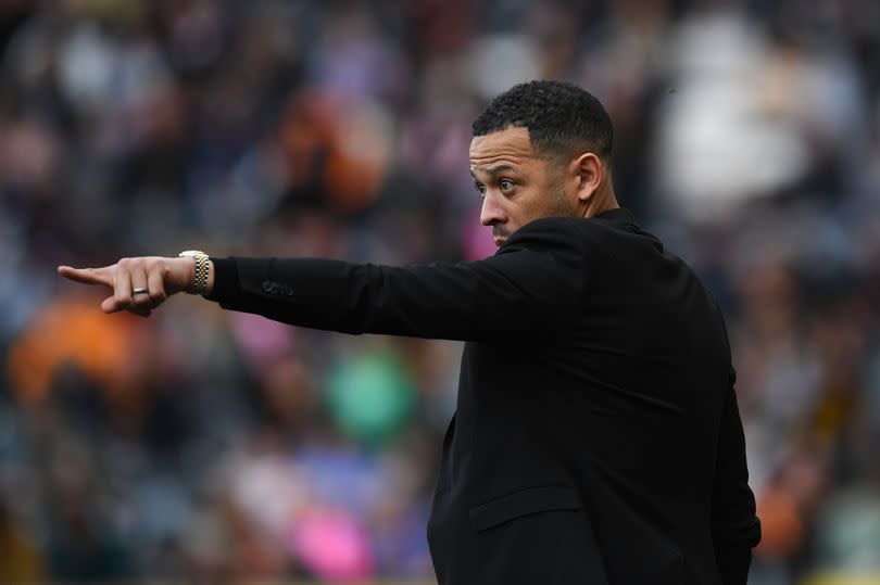 Hull City head coach Liam Rosenior on the touchline at the MKM Stadium -Credit:Anna Gowthorpe/REX/Shutterstock