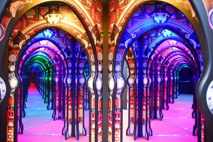 Named “Professor Crackitt’s Light Fantastic: A Mirror Maze Experience”, the new permanent exhibition, dubbed as Asia’s largest, is one out of two that the venue has introduced as part of its 40th anniversary celebration. (Photo: Singapore Science Centre)