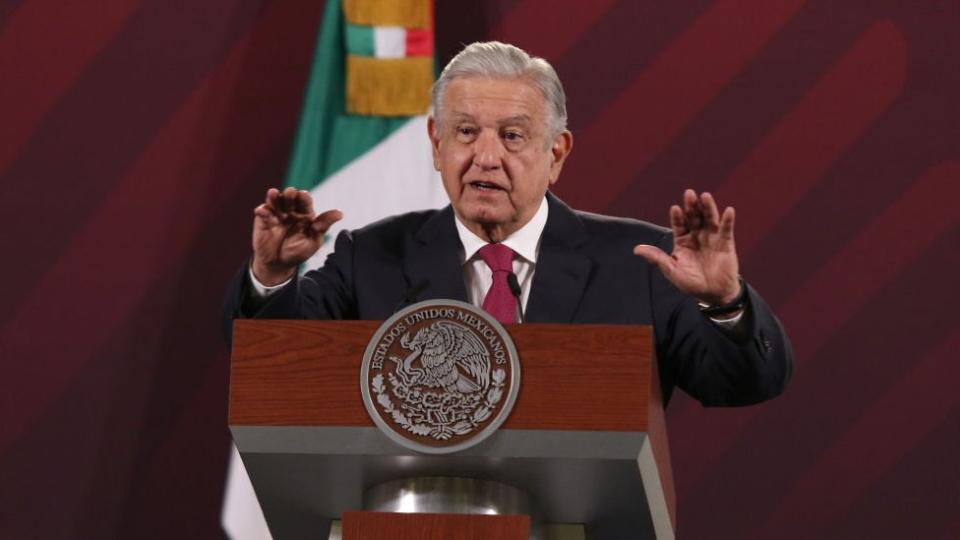 AMLO