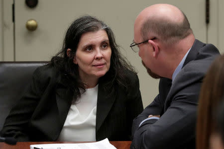 Louise Turpin (L) appears in court for her arraignment in Riverside, California, U.S. January 18, 2018. REUTERS/Gina Ferazzi/Pool