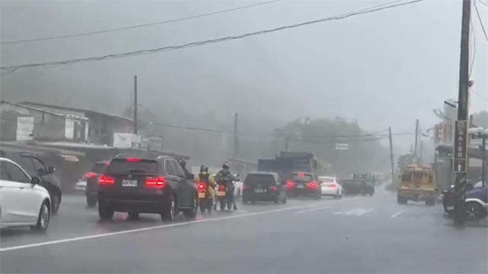 快新聞／蘇花公路風雨大！北返車潮回堵　國5北向午後實施高乘載