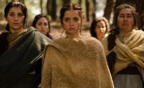 <p>Volvió después a la televisión para trabajar en otra serie de Antena 3, ‘Hispania, la leyenda’ (2010-2012). Ana de Armas daba vida a Nerea en el que fue su último papel importante en España. (Foto: Atresmedia). </p>