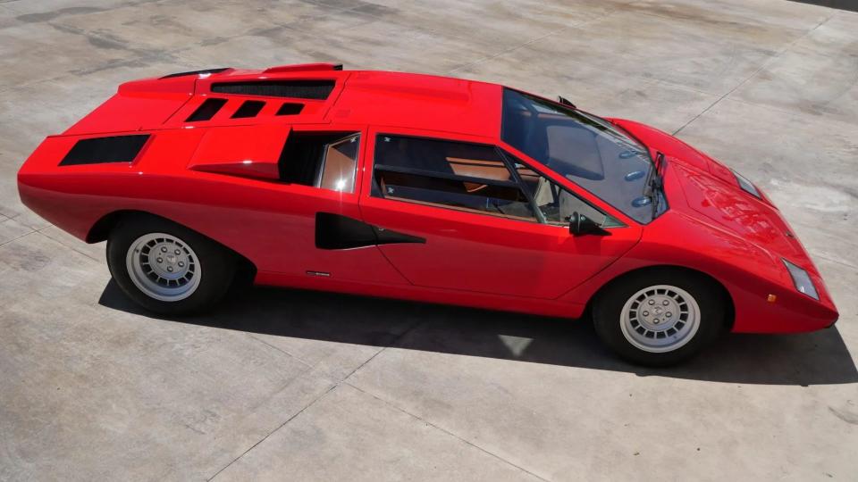 Ex-Rod Stewart 1977 Lamborghini Countach LP400 Periscopio Heads to Auction