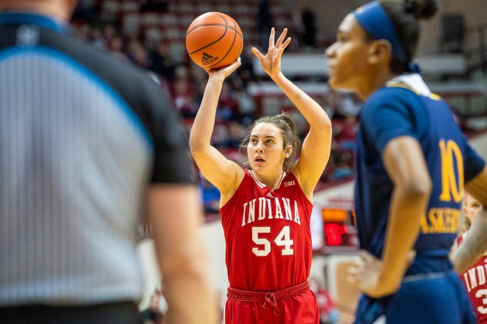 Indiana's Mackenzie Holmes (54) shoots a free throw during the Indiana versus Quinnipiac women's basketball game at Simon Skjodt Assembly Hall on Sunday, Nov. 20, 2022.