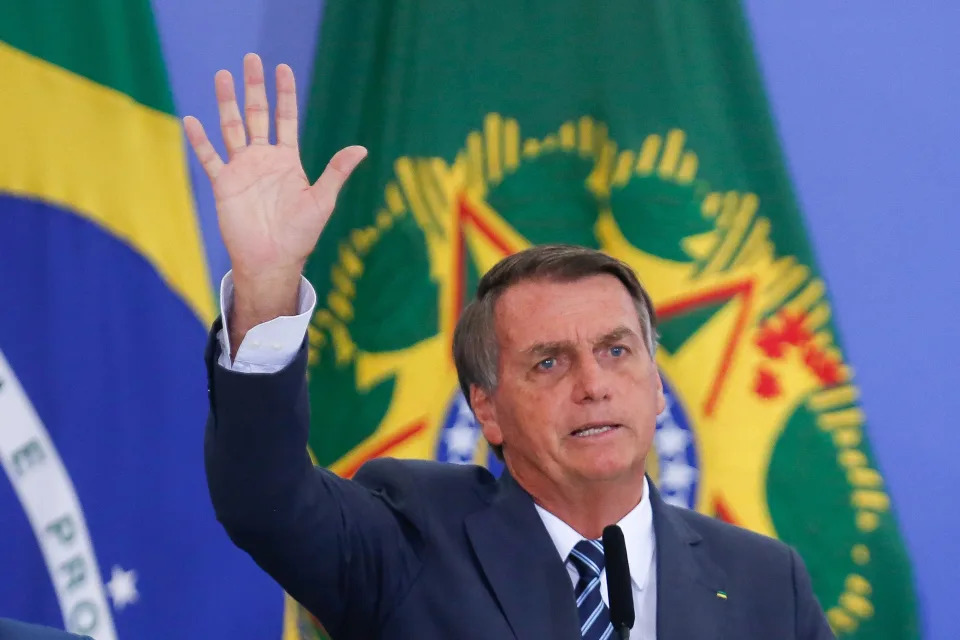 Gastos de Bolsonaro no cart&#xe3;o corporativo chegaram a R$ 29,6 milh&#xf5;es