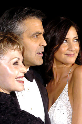 George Clooney with Nina Warren Clooney and Lisa Snowden at the Hollywood premiere of Warner Bros. Ocean's Twelve