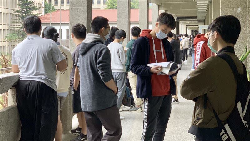 110學測個人申請第一階段篩選結果31日公告。（圖／大考中心提供）