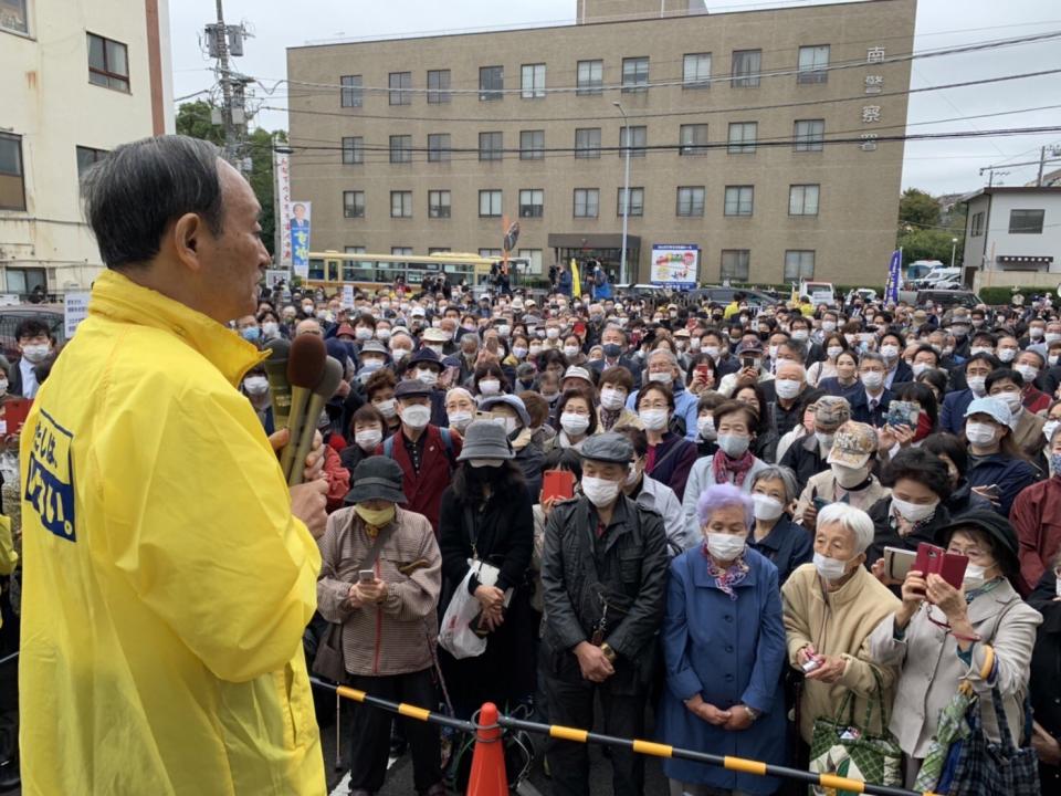 菅義偉在選區仍擁有高人氣。   圖 : 翻攝菅義偉推特