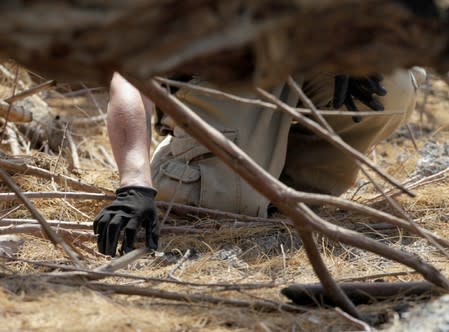 Mexican families dig for disappeared relatives