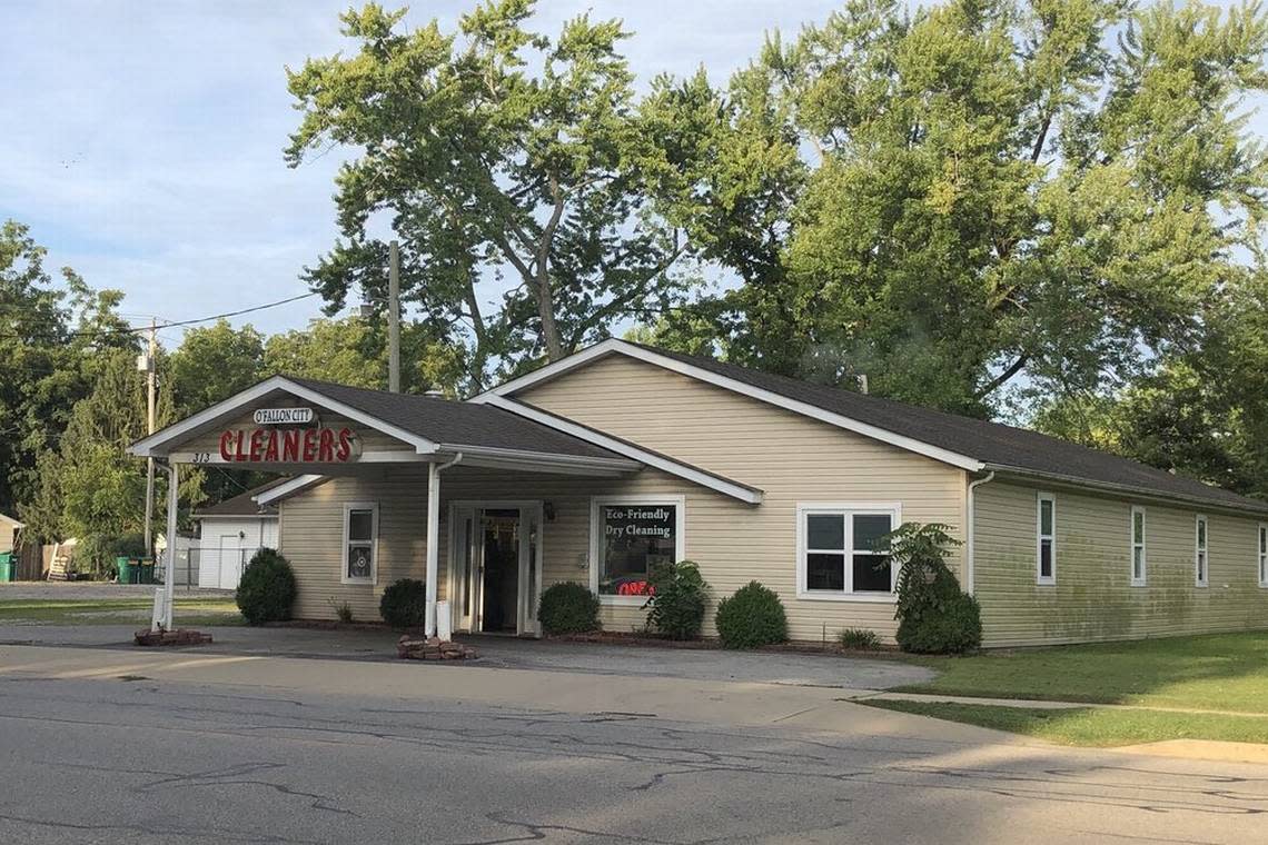 A re-worked project for the vacant O’Fallon City Cleaners at 313 N. Lincoln into a six-unit multi-family development is moving forward. Re-zoning was approved in a 10-4 vote at the O’Fallon City Council meeting Monday, Aug. 1.