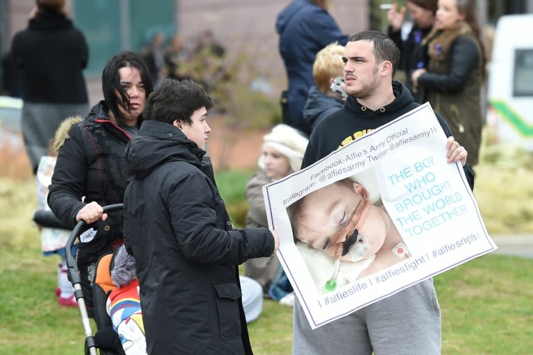 Hundreds of people have protested outside a hospital in Liverpool, England in support of the parents of Alfie Evans