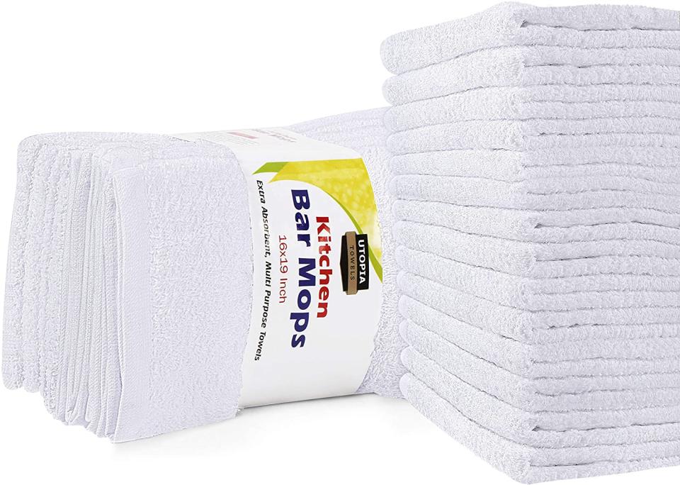 Utopia Towels Kitchen Bar Mop 12 Pack. Image via Amazon.