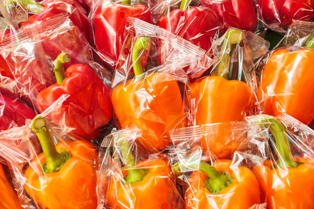 Peppers are among the items which must be sold free of plastic wrapping from January 2022 (Getty)