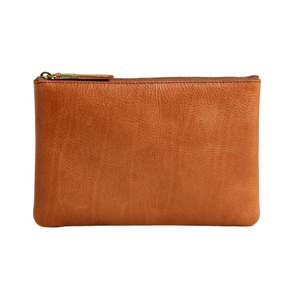 <p><a href="https://go.redirectingat.com?id=74968X1596630&url=https%3A%2F%2Fwww.madewell.com%2Fthe-leather-pouch-clutch-F6966.html&sref=https%3A%2F%2Fwww.elle.com%2Ffashion%2Fshopping%2Fg23654253%2Fbest-gifts-under-50-ideas%2F" rel="nofollow noopener" target="_blank" data-ylk="slk:Shop Now;elm:context_link;itc:0" class="link ">Shop Now</a></p><p>The Leather Pouch Clutch</p><p>madewell.com</p><p>$49.50</p><span class="copyright">Courtesy of retailers</span>