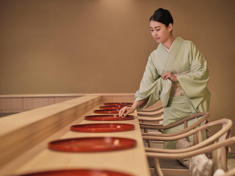 Sushi Kanesaka: wildly expensive, gorgeously tranquil