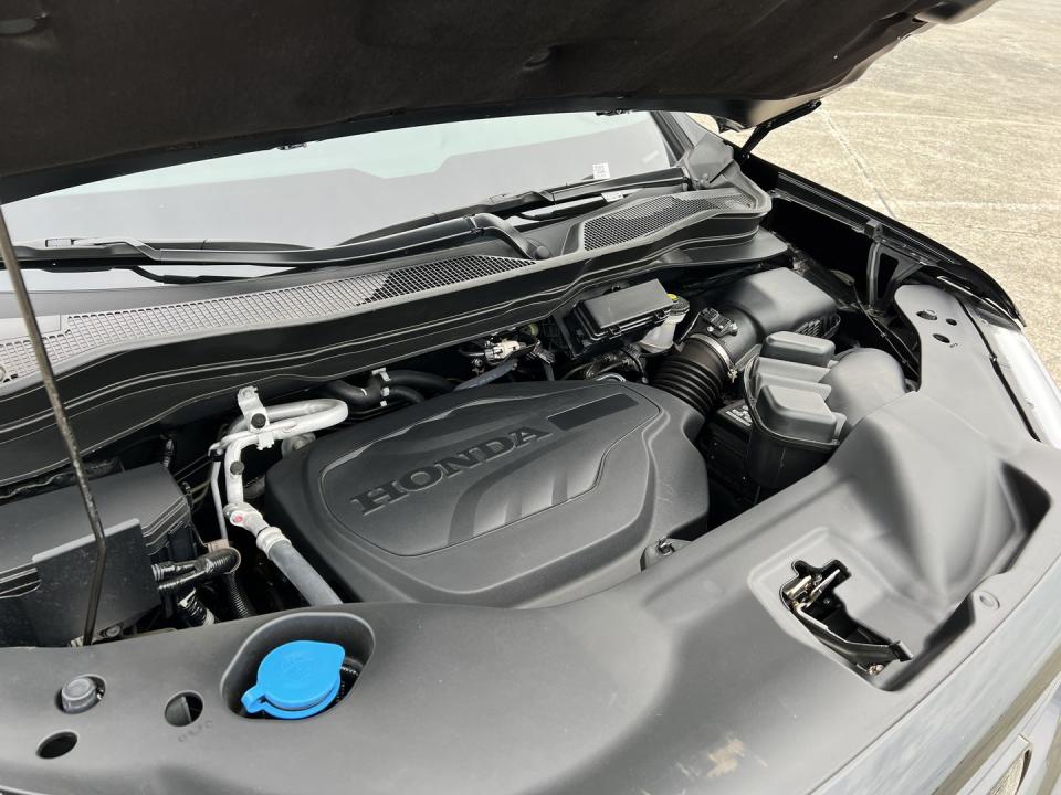 <p>The 3.5-liter VTEC-equipped naturally aspirated V-6 under the hood of the Ridgeline delivers 280 hp and 262 lb-ft of torque, according to Honda. </p><p>While it can't provide the same plateau of torque as its turbocharged equivalents, these days we can't help but love any engine that isn't a forgettable 2.0-liter inline-four. Peak power comes at 6000 rpm, so you have to rev the engine out to get the most from it. Redline is 7000 rpm, at which point the engine really shows its charm with a memorable V-6 bark. </p>