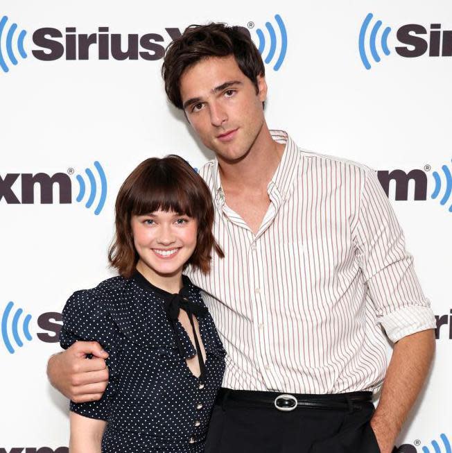 Cailee Spaeny y Jacob Elordie